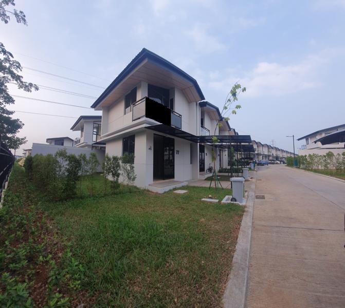 Rumah Disewakan di Cluster Uptown Lippo Cikarang